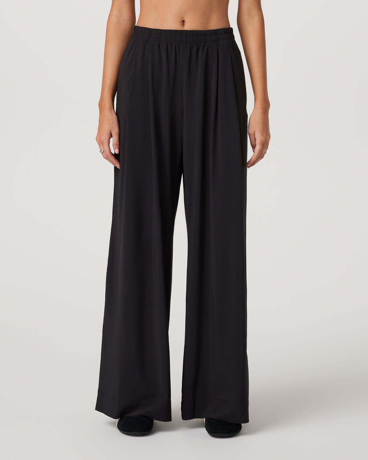 Villa Vibes Wideleg Women's Black Ultra-Wide Leg Pants | Vuori US