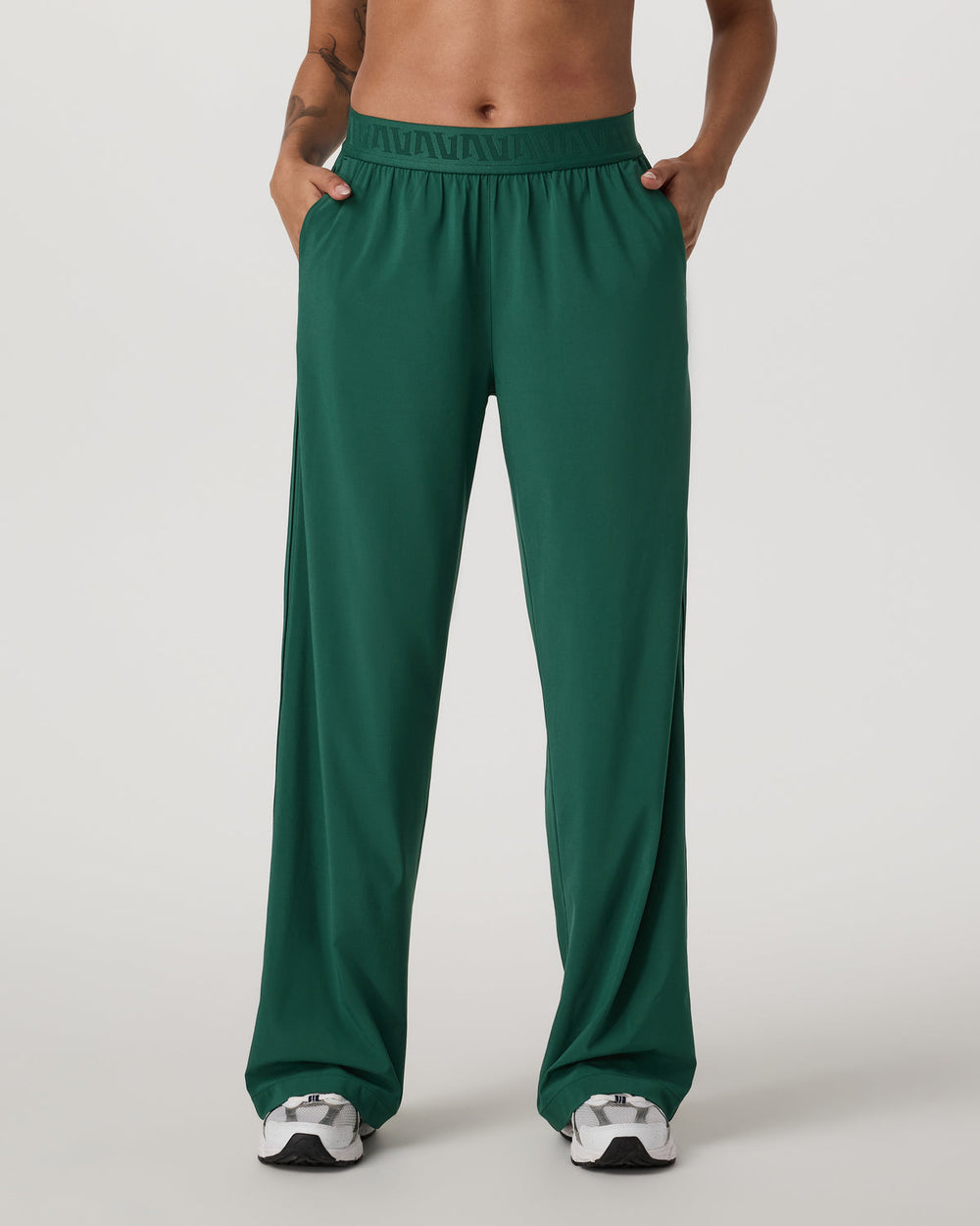 Villa Sport Trouser Pant Women's Viridian Trouser Pants | Vuori Clothing