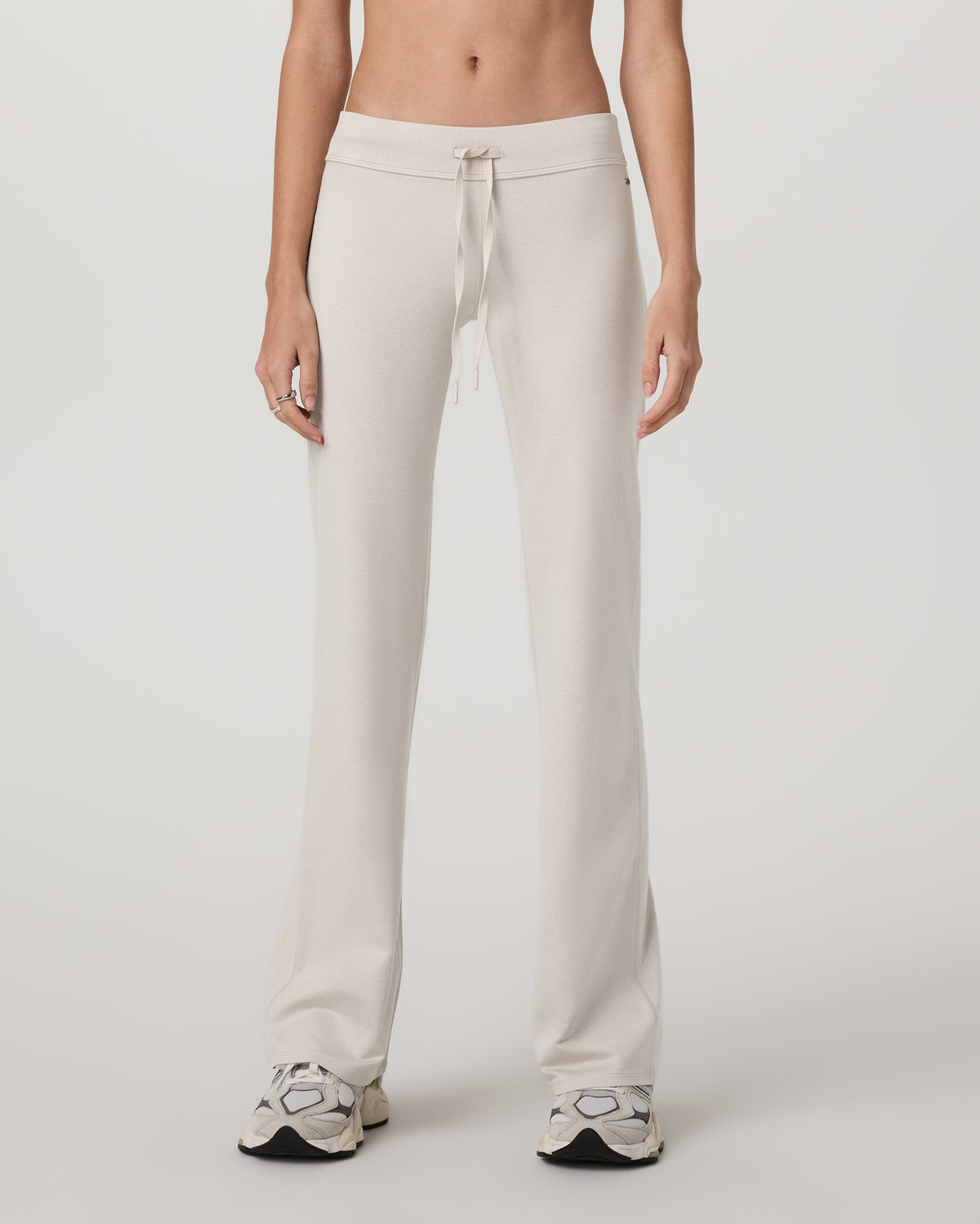 Halo Flare Pant Women's Ecru Heather Pants | Vuori Sale