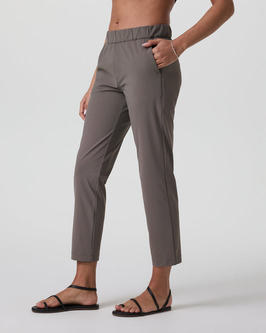Miles Ankle Pant Women's Chia Cropped Pants | Vuori For sale