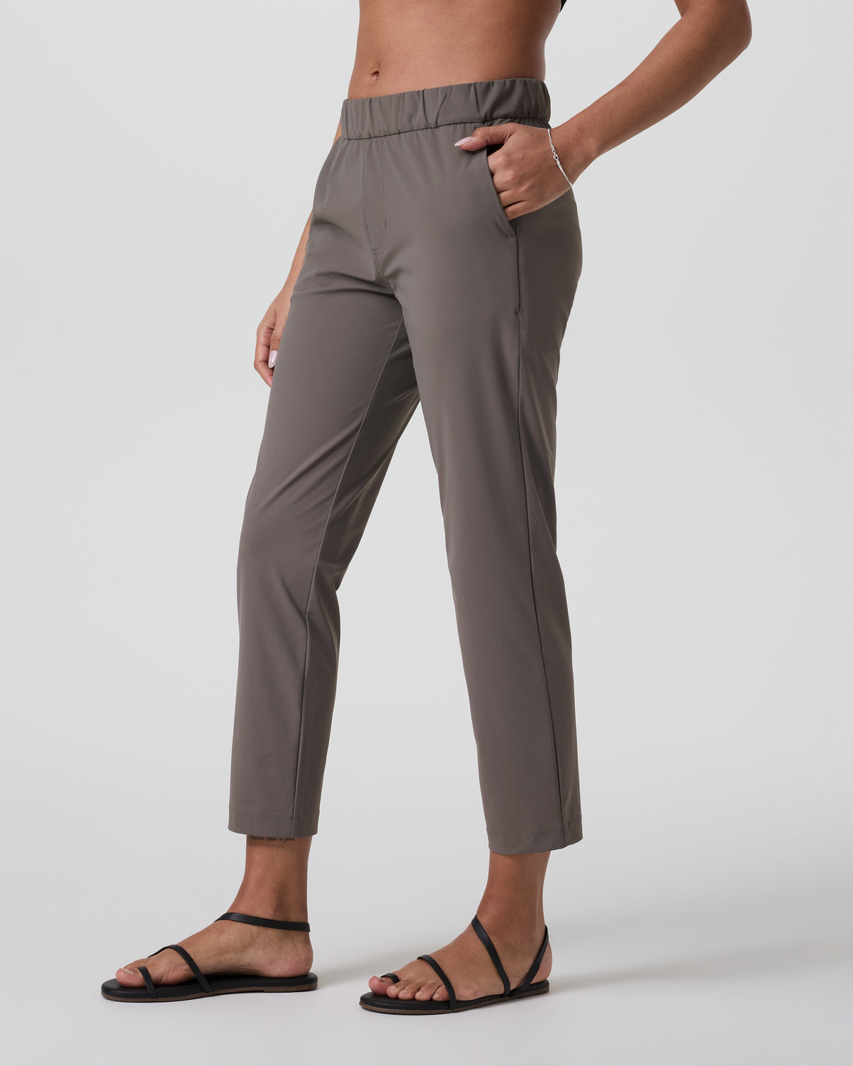 Miles Ankle Pant Women's Chia Cropped Pants | Vuori For sale