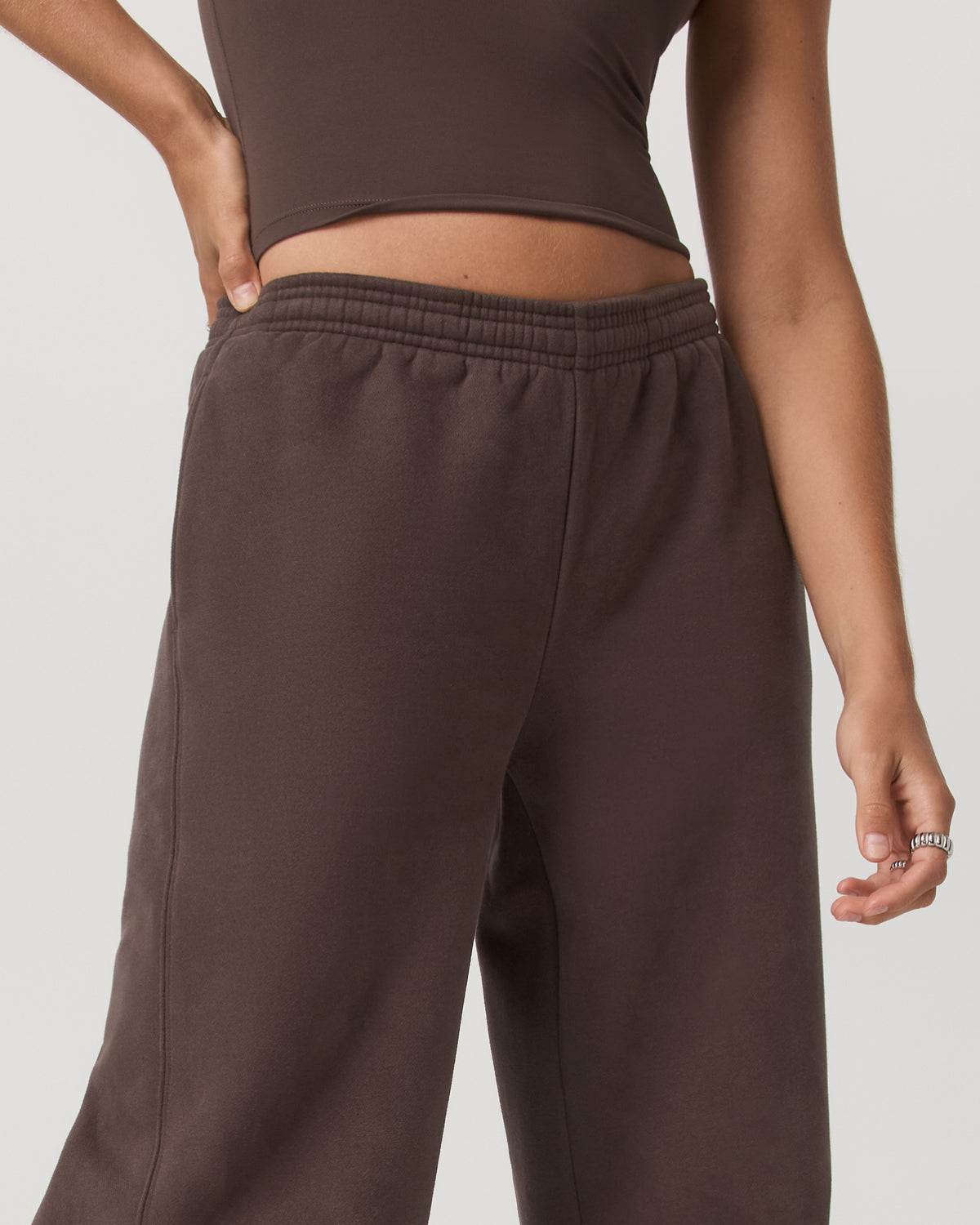 Restore Ultra Wideleg Sweatpant Women's Java Pants | Vuori Discount