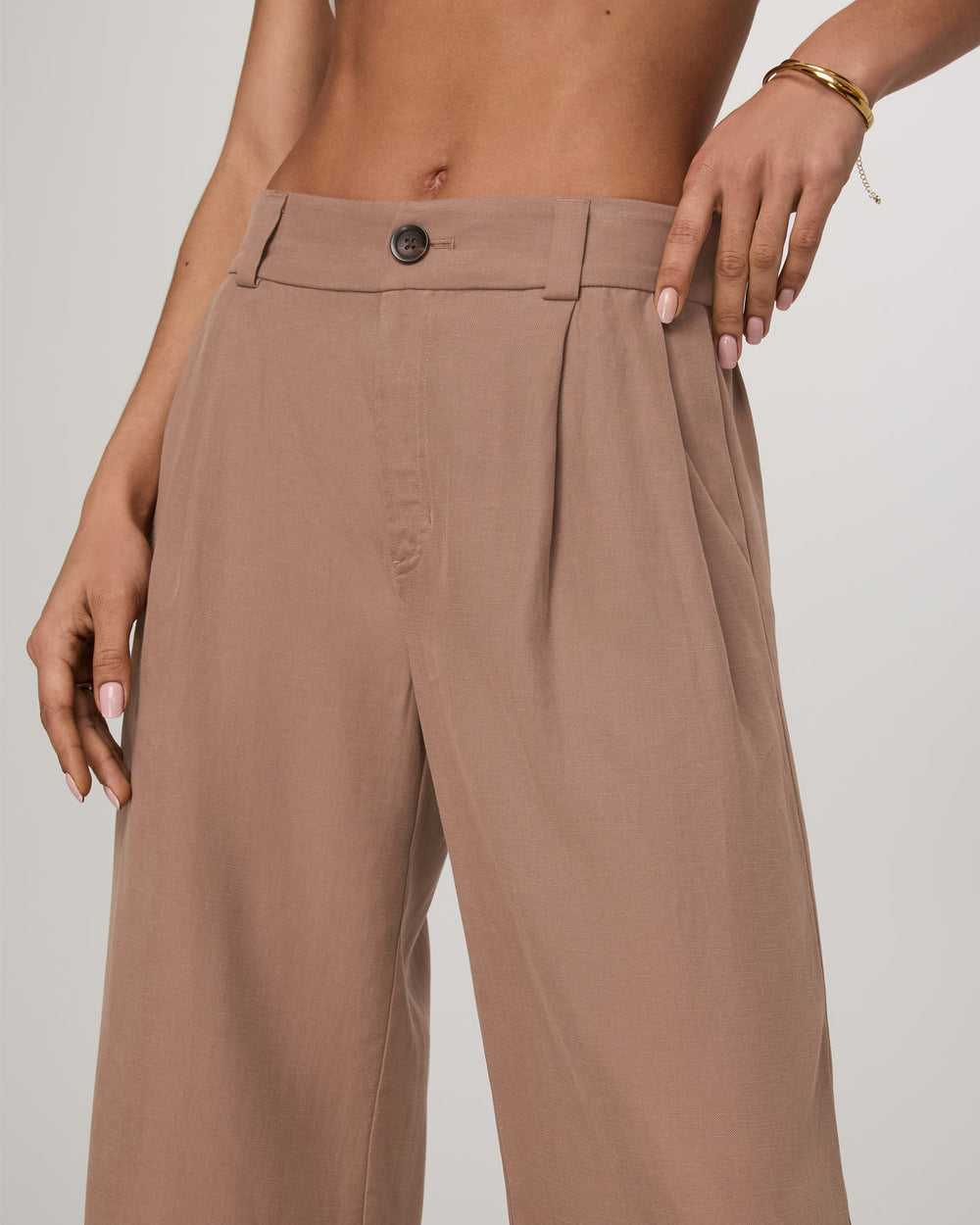 Trestles Twill Wideleg Women's Nutmeg Trouser Pants | Vuori Sale