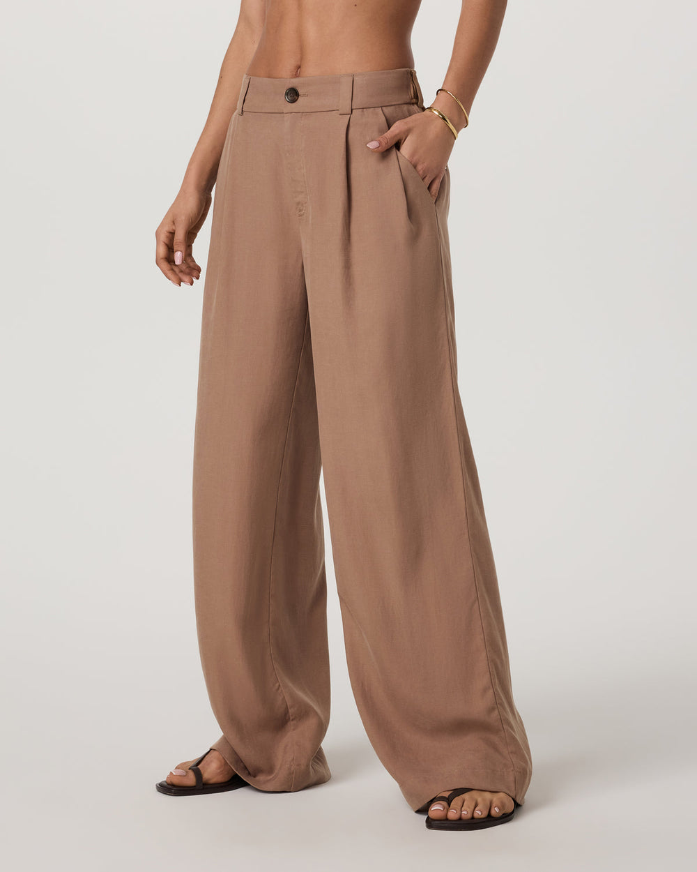 Trestles Twill Wideleg Women's Nutmeg Trouser Pants | Vuori Sale