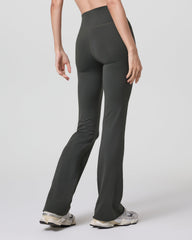 Halo Slim Flare Pant Women's Kale Pants | Vuori For sale