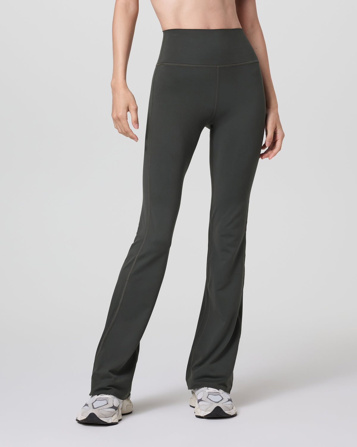 Halo Slim Flare Pant Women's Kale Pants | Vuori For sale