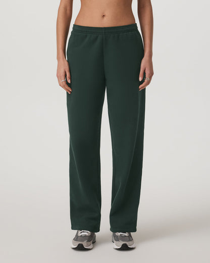 Women's Restore Straight Leg Sweatpant - Long Evergreen | Vuori Online