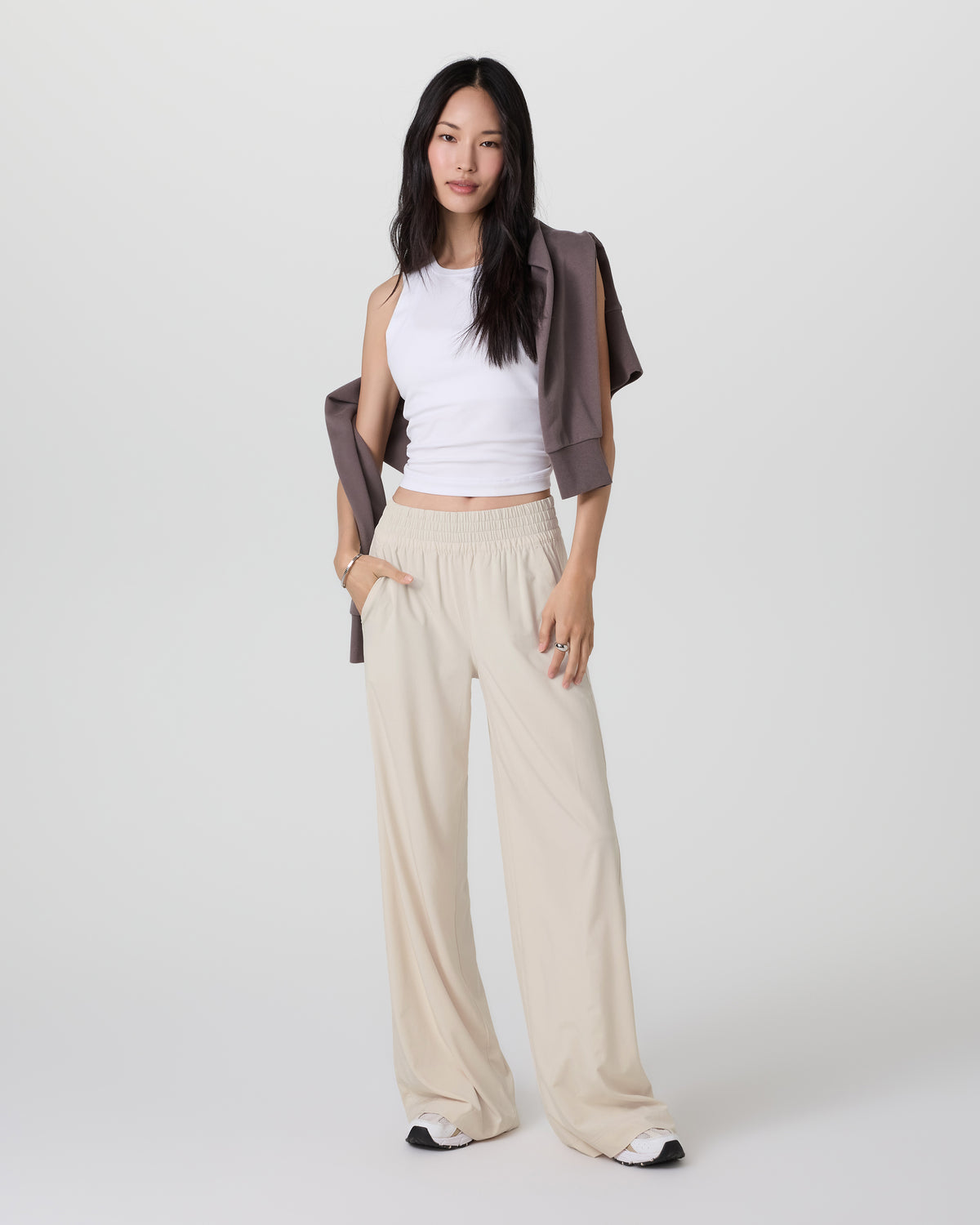 Villa Wideleg Pant - Long Women's Tall Milkweed Pants | Vuori US