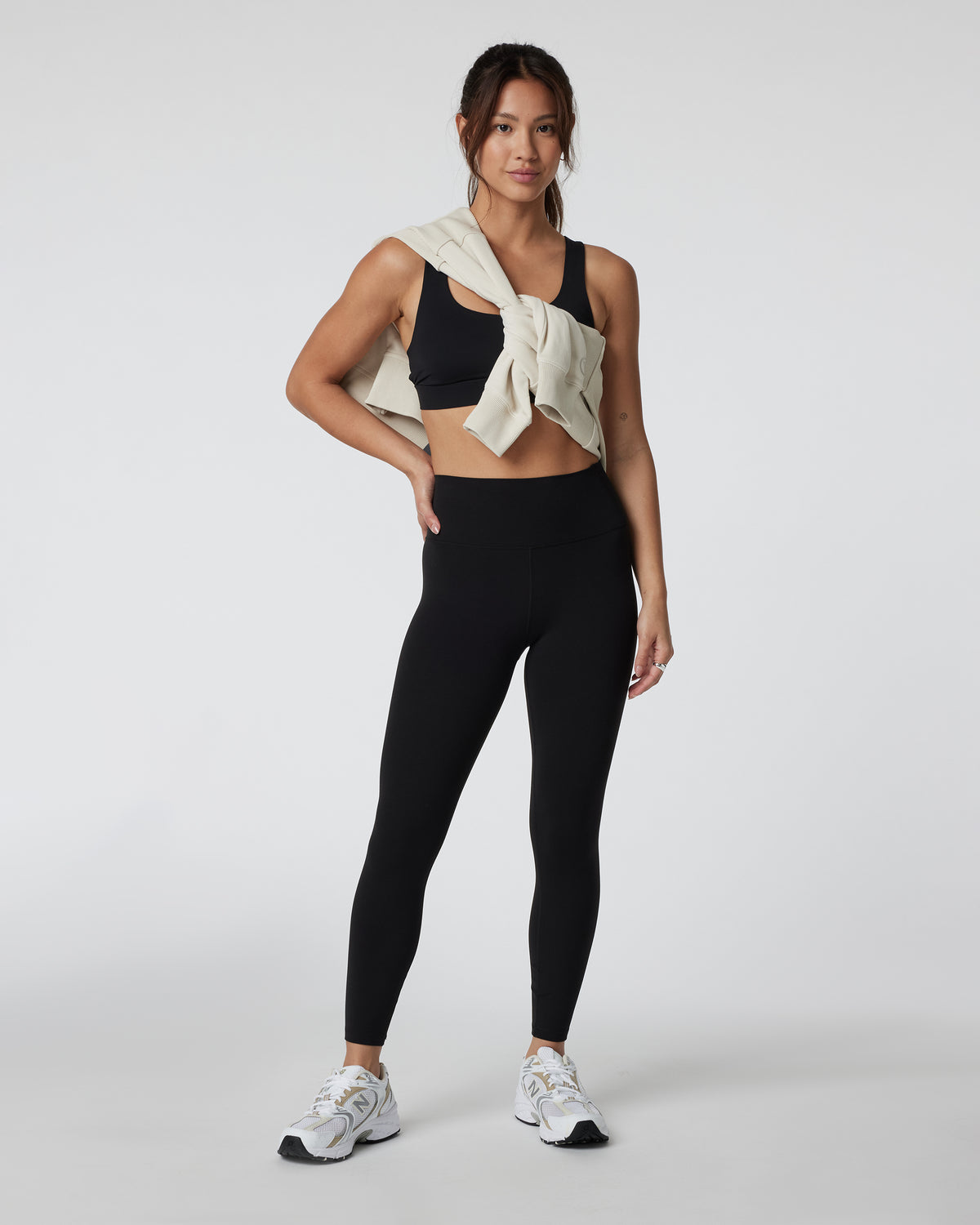 Vuori AllTheFeels™ Legging - Short Black | Vuori Online