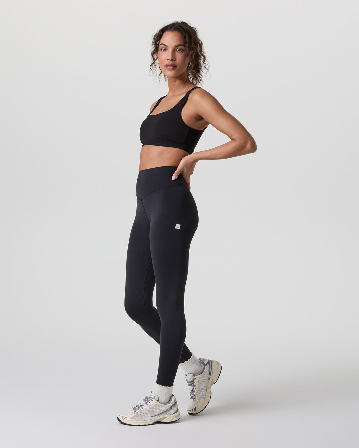 Vuori AllTheForm™ Legging - Short Black | Vuori Outlet