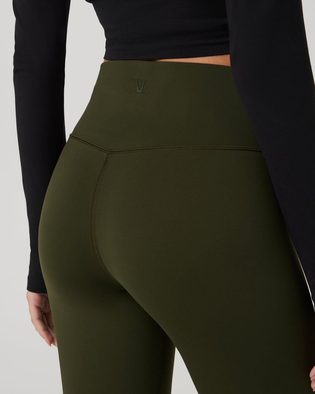 Chilled Out Legging Women's Olive High-Waist Leggings | Vuori Clothing