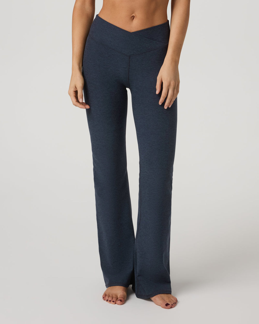 Elevation Rhythm Flare Midnight Heather | Vuori For sale