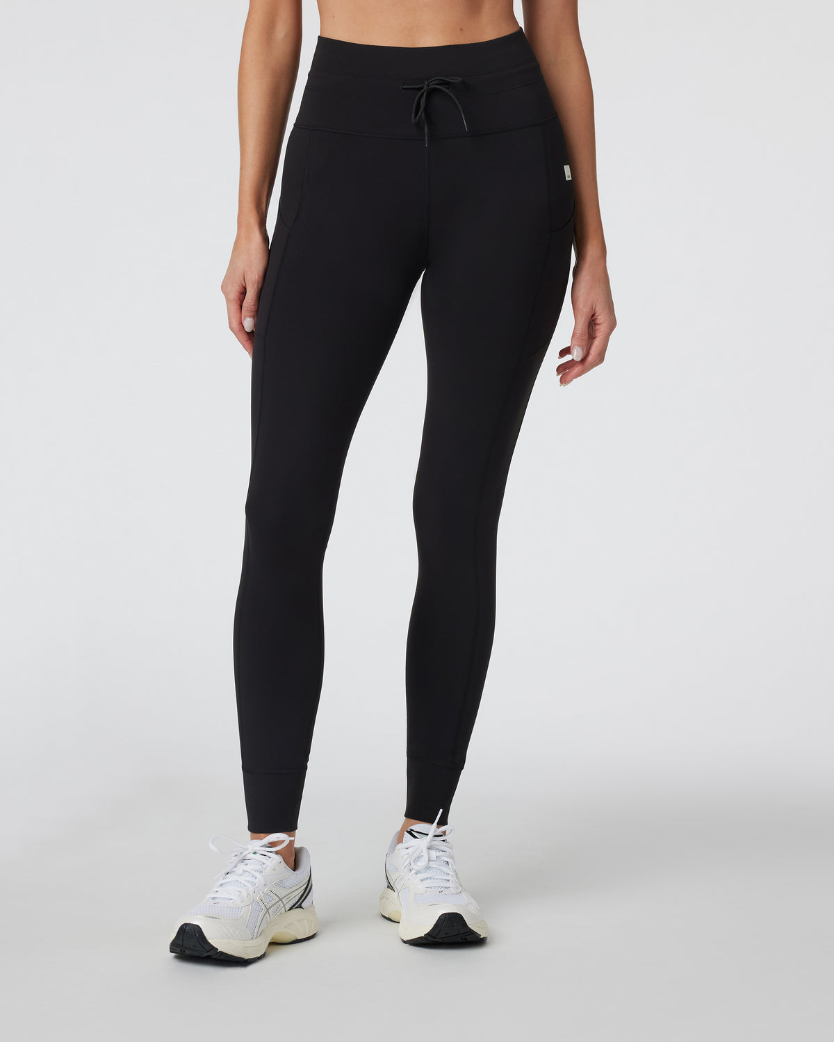 Daily Pocket Legging - Long Black | Vuori Sale