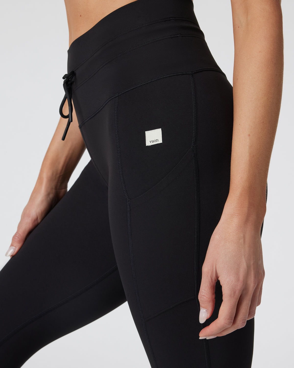 Daily Pocket Legging - Long Black | Vuori Sale