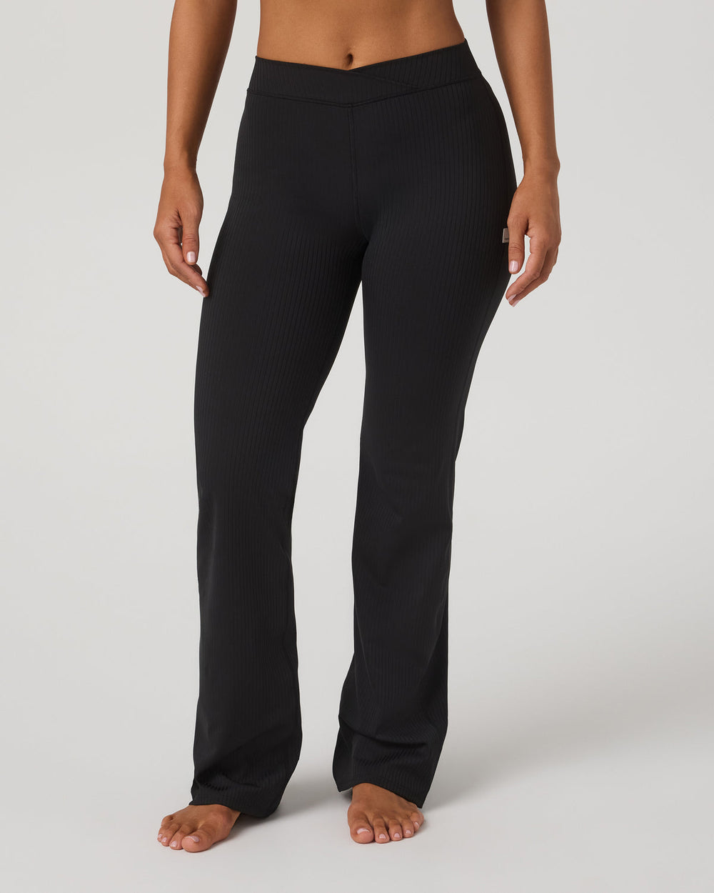 Inversion Rib Slim Flare Women's Black Slim Flare Leggings | Vuori Sale