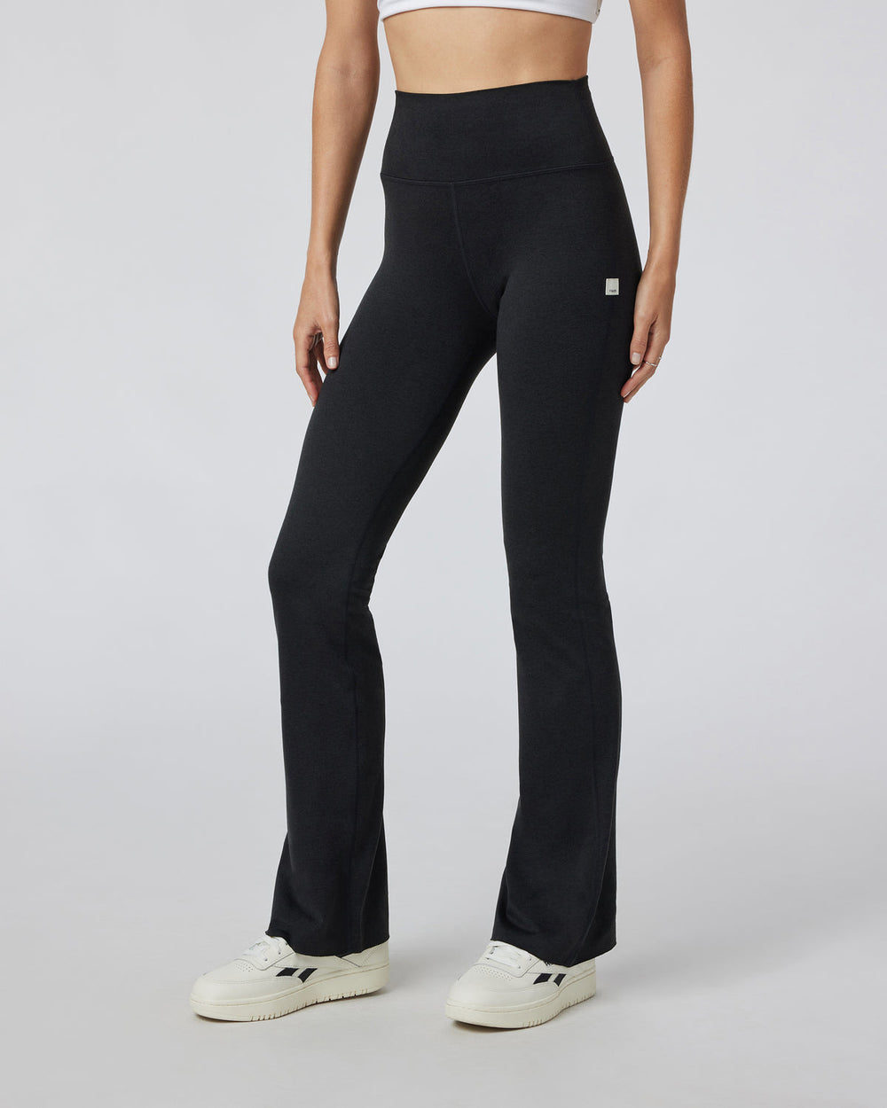 Halo Slim Flare Women's Black Flare Leggings | Vuori On sale