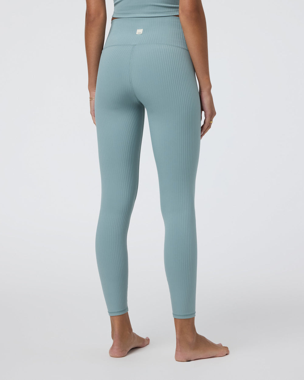 Inversion Rib Legging Mist | Vuori Outlet