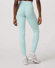 Daily Legging - Short Women's Spearmint Leggings | Vuori Clothing