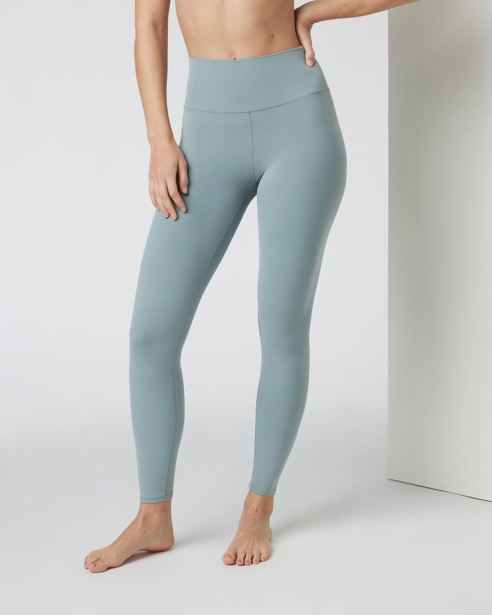 Vuori AllTheFeels™ Legging Vintage Pistachio | Vuori Discount