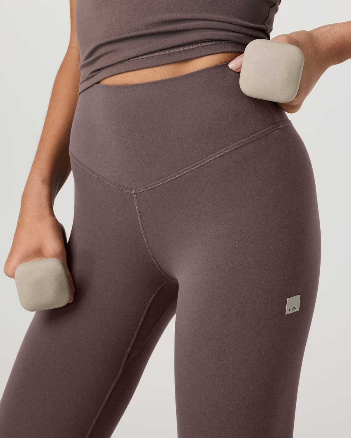 Vuori AllTheForm™ Legging - Short Huckleberry Leggings | Vuori Sale