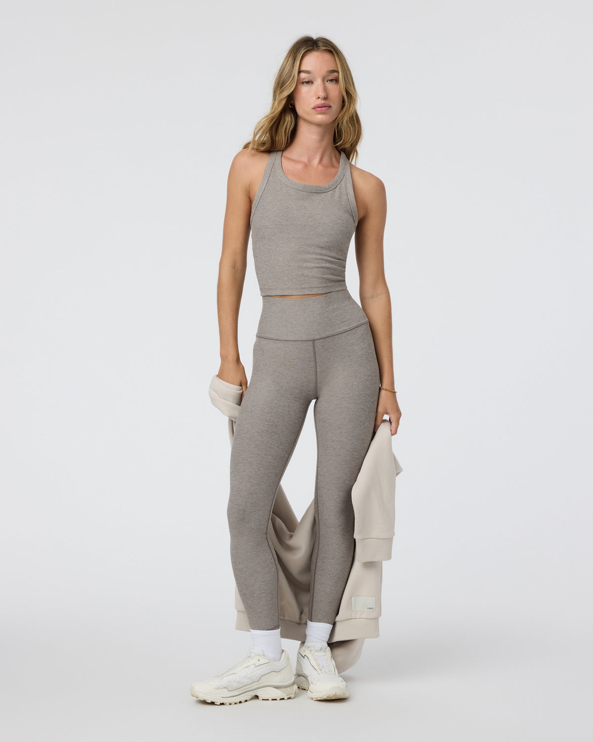 Clean Elevation Legging - Short Cobblestone Heather | Vuori Online