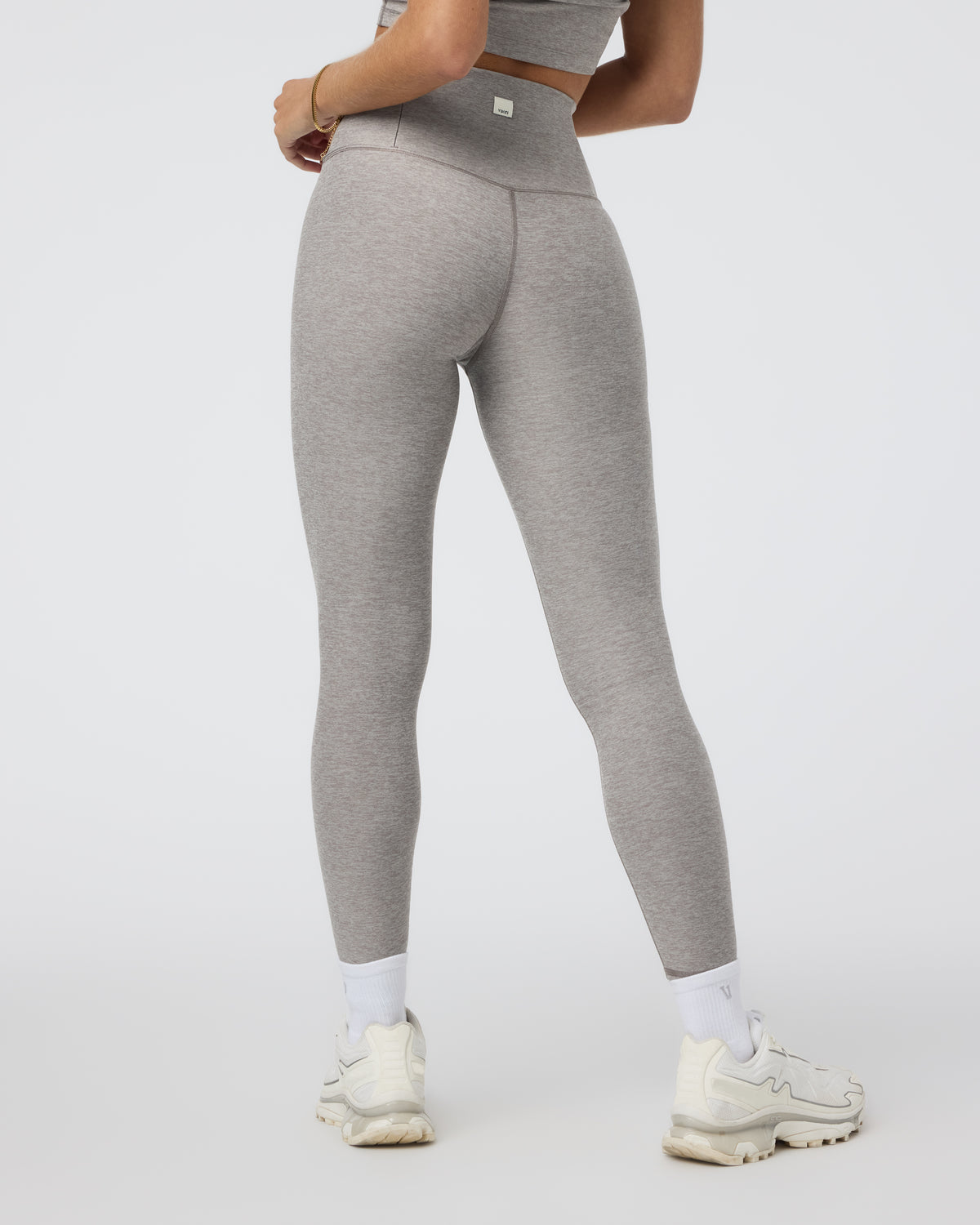 Clean Elevation Legging - Short Cobblestone Heather | Vuori Online