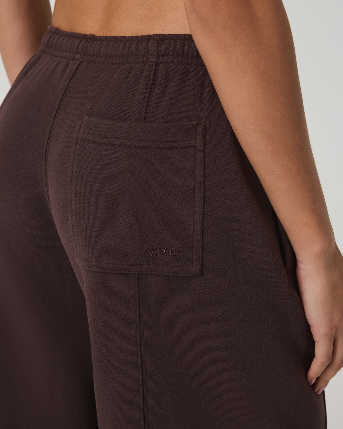 Sedona Barrel Sweatpant Women's French Roast Sweatpants | Vuori Clothing