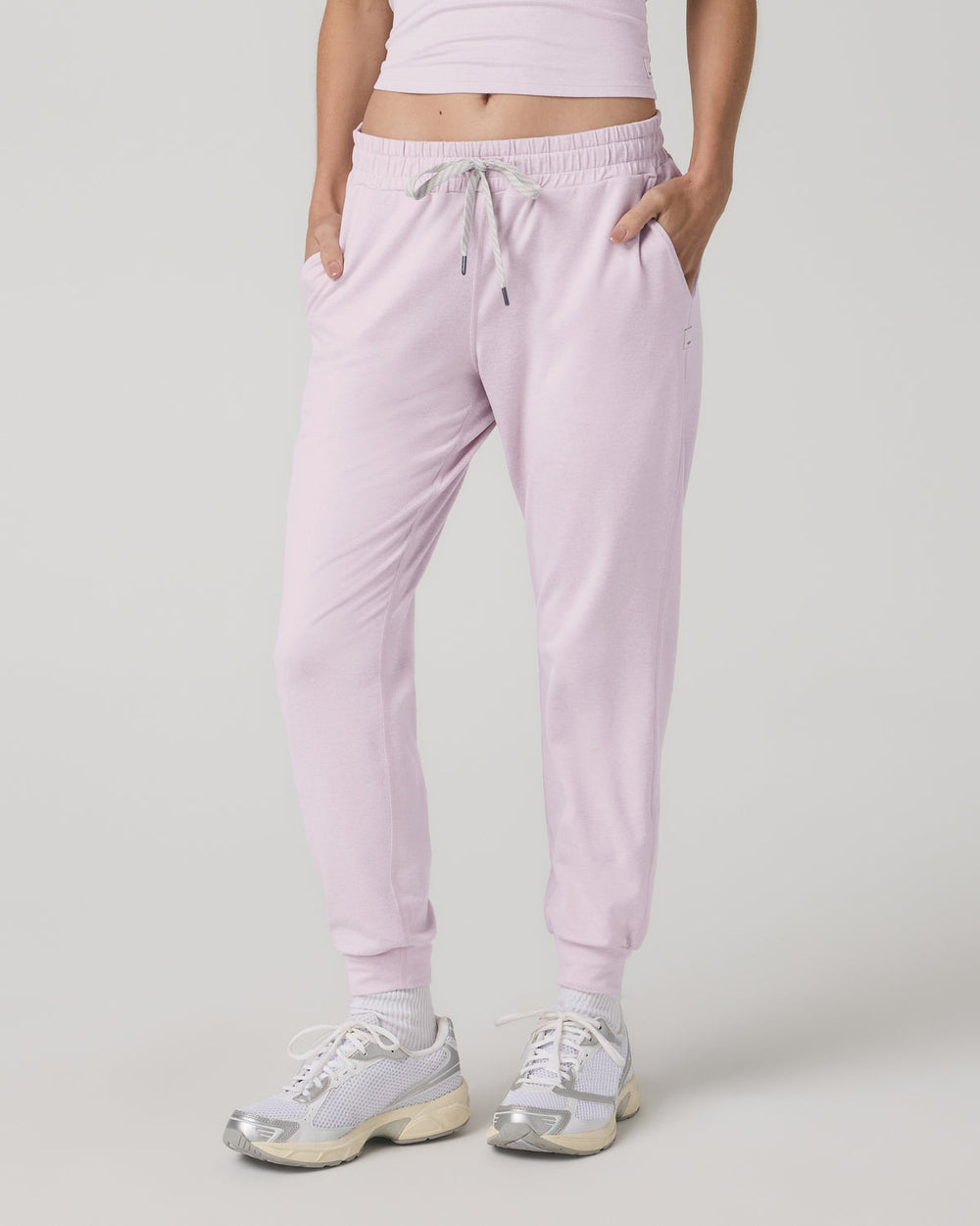 Performance Joggers Women's Lilac Breeze Heather Joggers | Vuori On sale
