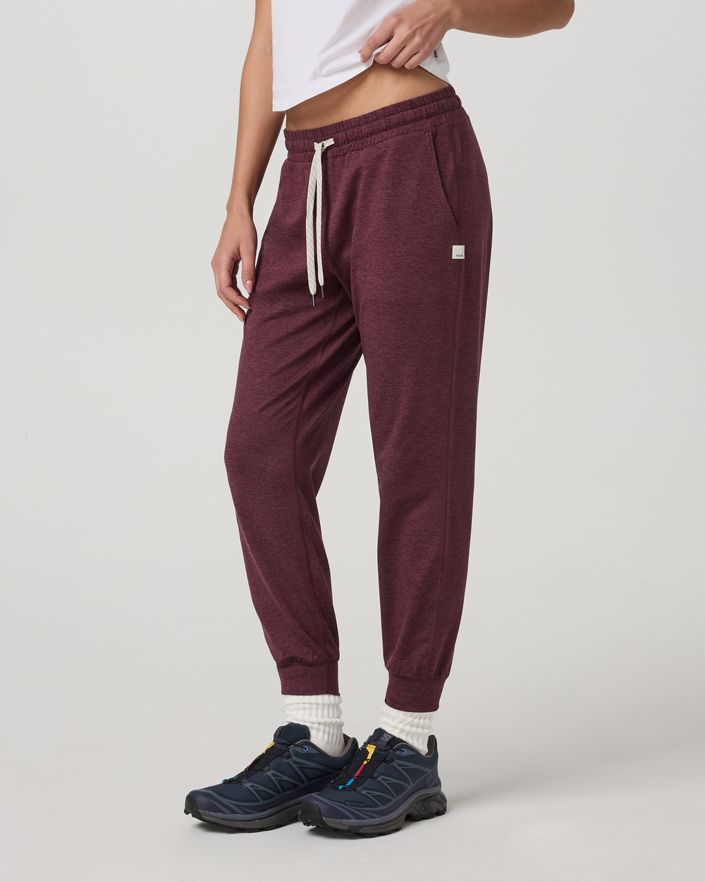Performance Jogger - Long Women's Fig Heather Joggers | Vuori Online