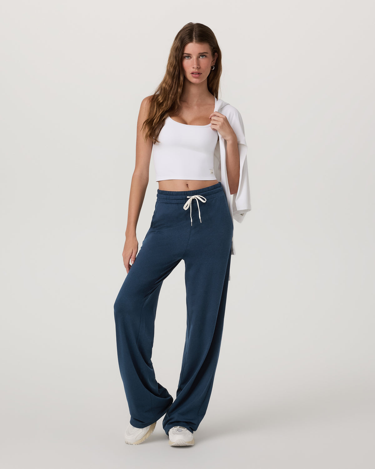 Halo Wideleg Women's Blue Coast Heather Pants | Vuori Clothing