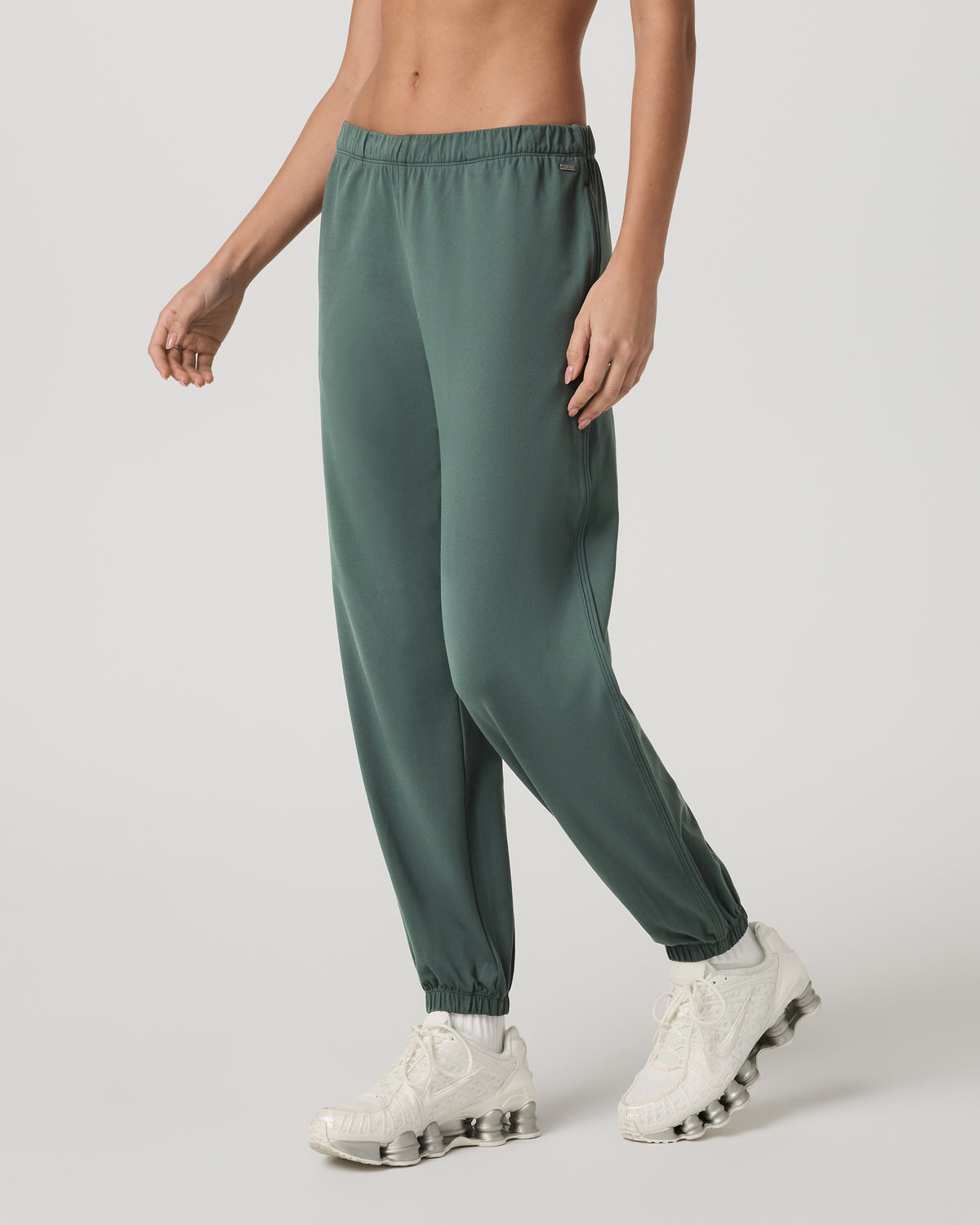 Halo Modern Sweatpant Women's Agate Green Sweatpant | Vuori On sale