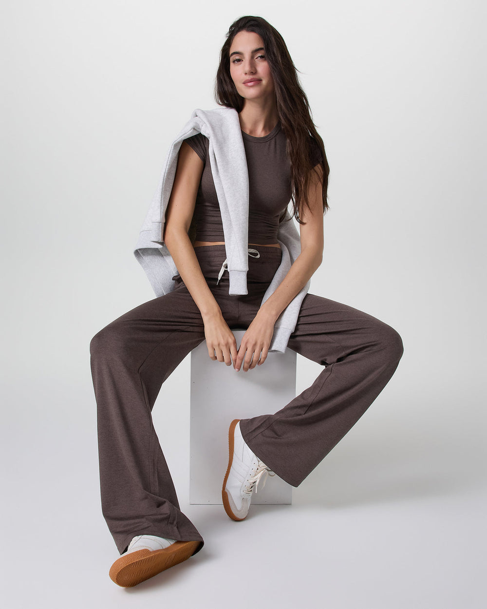Halo Essential Wideleg Pant Java Heather | Vuori Outlet