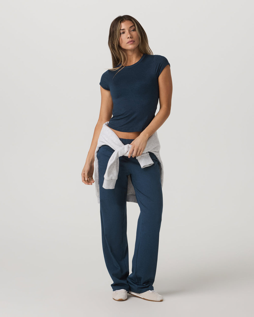 Halo Modern Straight Leg Pant - Long Blue Coast Heather | Vuori Online