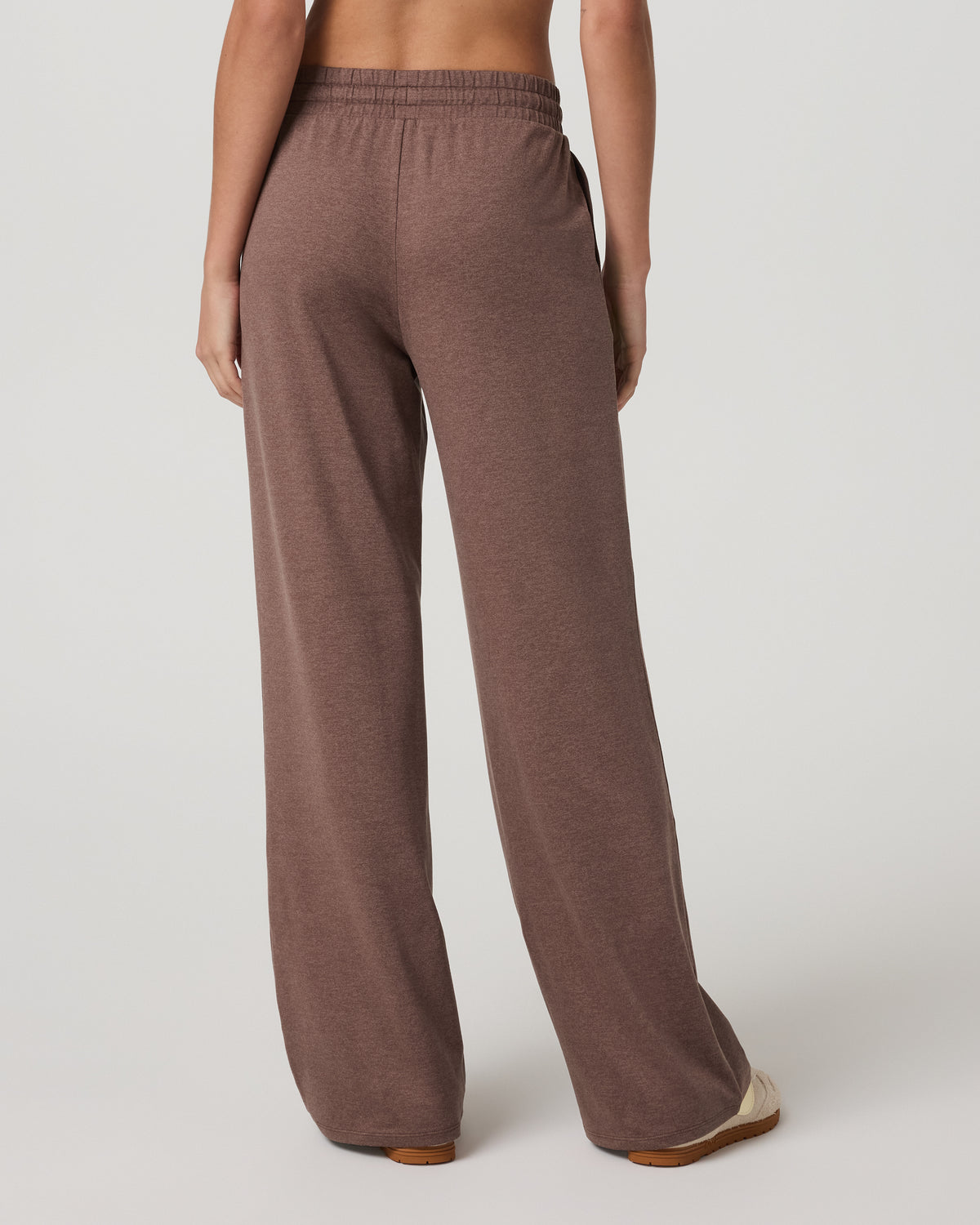 Women's Halo Essential Wideleg - Short Sable Heather | Vuori Clothing