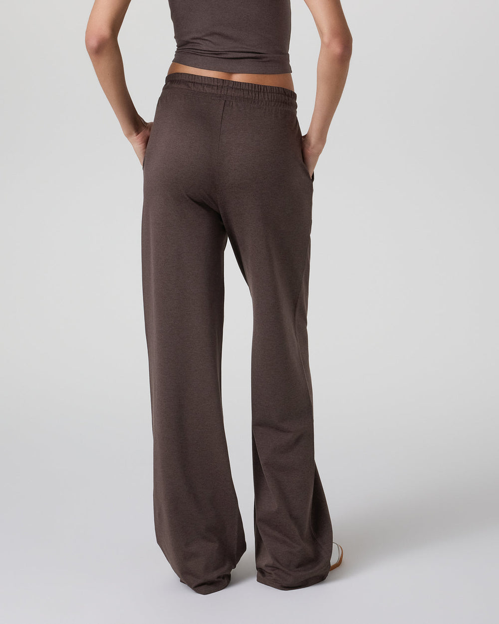 Halo Essential Wideleg Pant - Short Java Heather | Vuori Discount