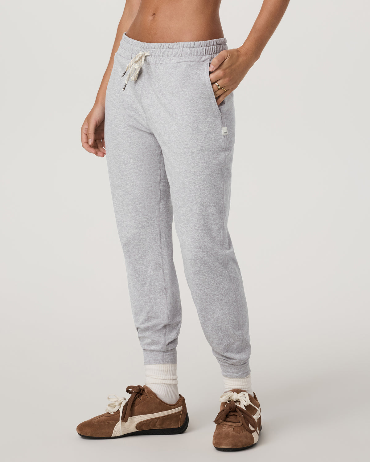 Performance Jogger Women's Pale Light Grey Joggers | Vuori US