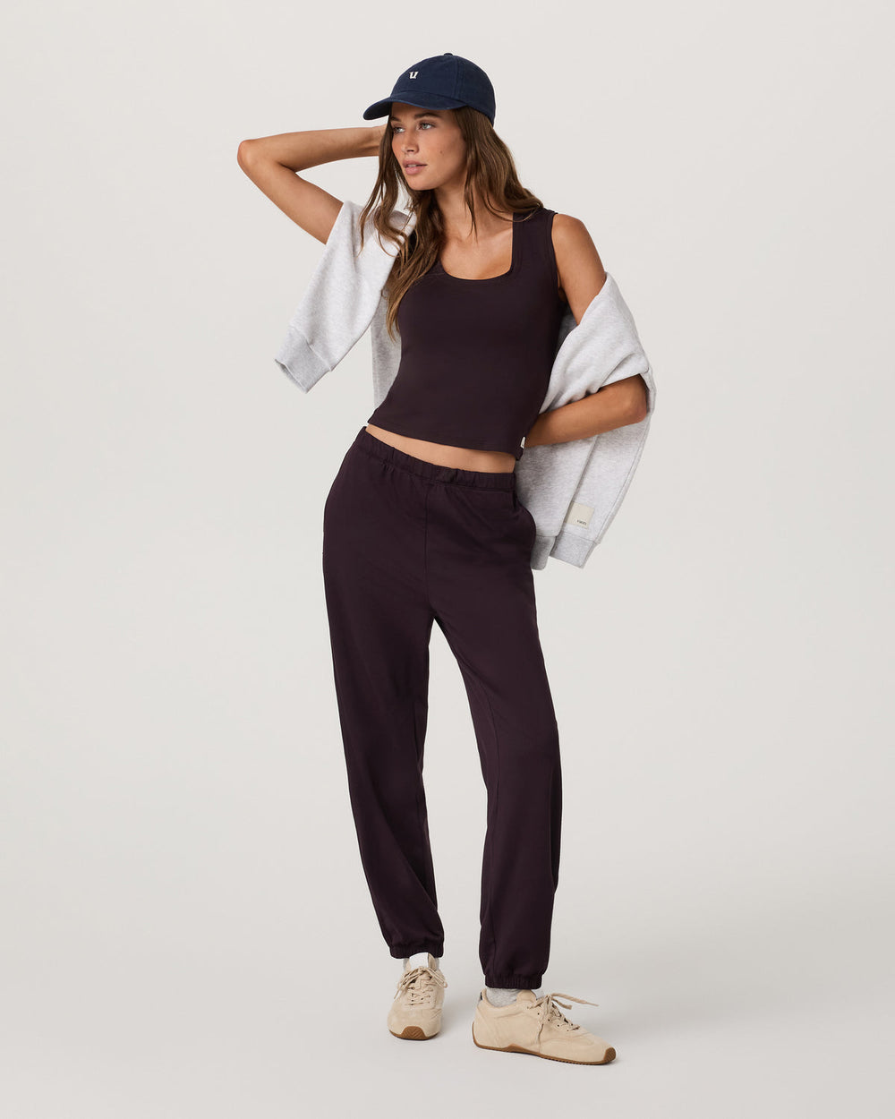 Halo Modern Sweatpant Women's Raisin Pants | Vuori Online