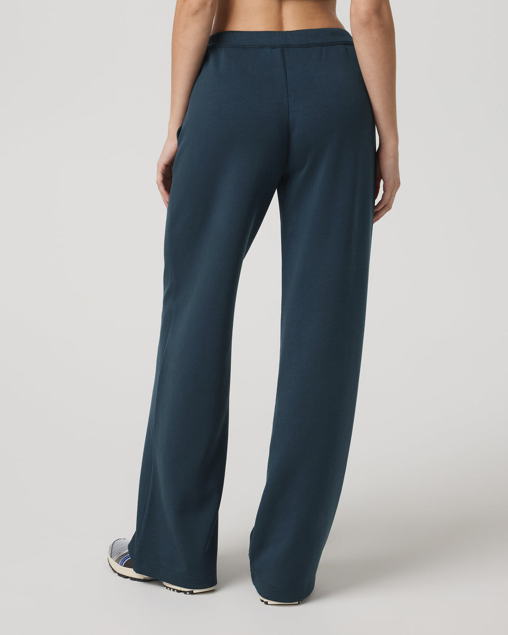 Compose Wideleg Pant Women's Ocean Blue Relaxed Pants | Vuori Discount