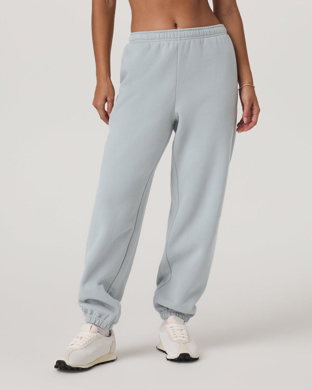 Restore Classic Sweatpant Women's Blue Haze Pants | Vuori US