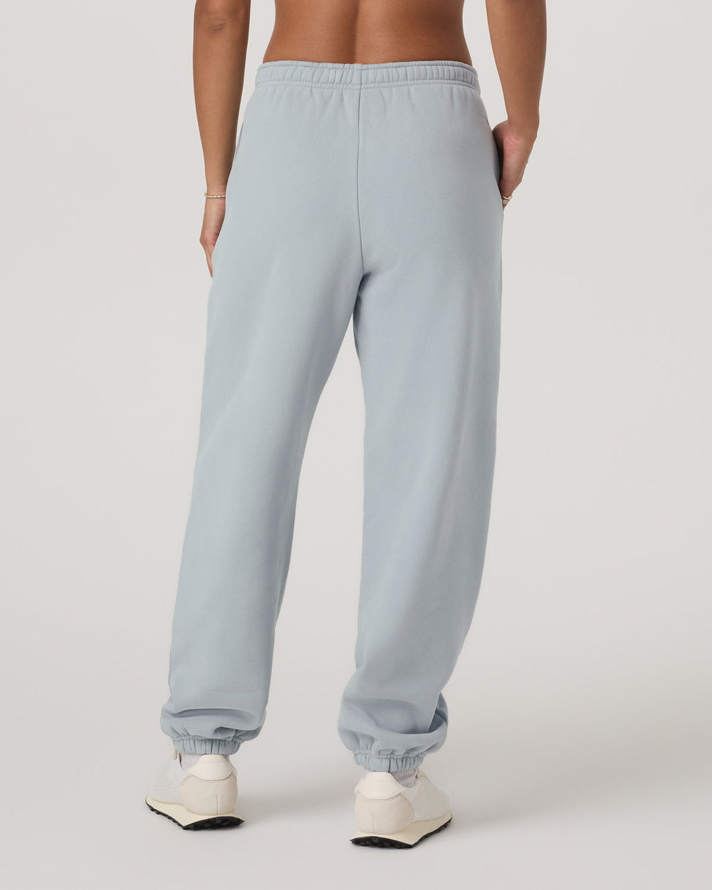 Restore Classic Sweatpant Women's Blue Haze Pants | Vuori US