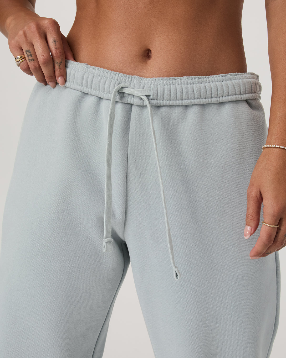 Restore Classic Sweatpant Women's Blue Haze Pants | Vuori US