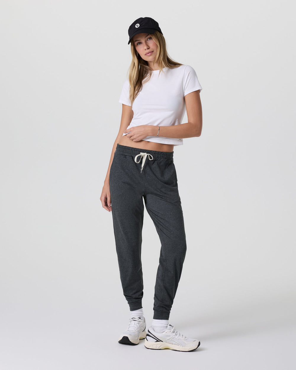 Performance Jogger Women's Charcoal Joggers | Vuori Discount