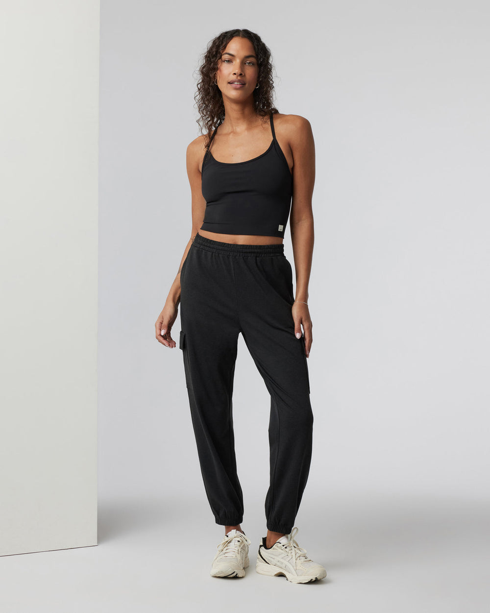 Boyfriend Cargo Sweatpant Black Heather Sweatpants | Vuori For sale