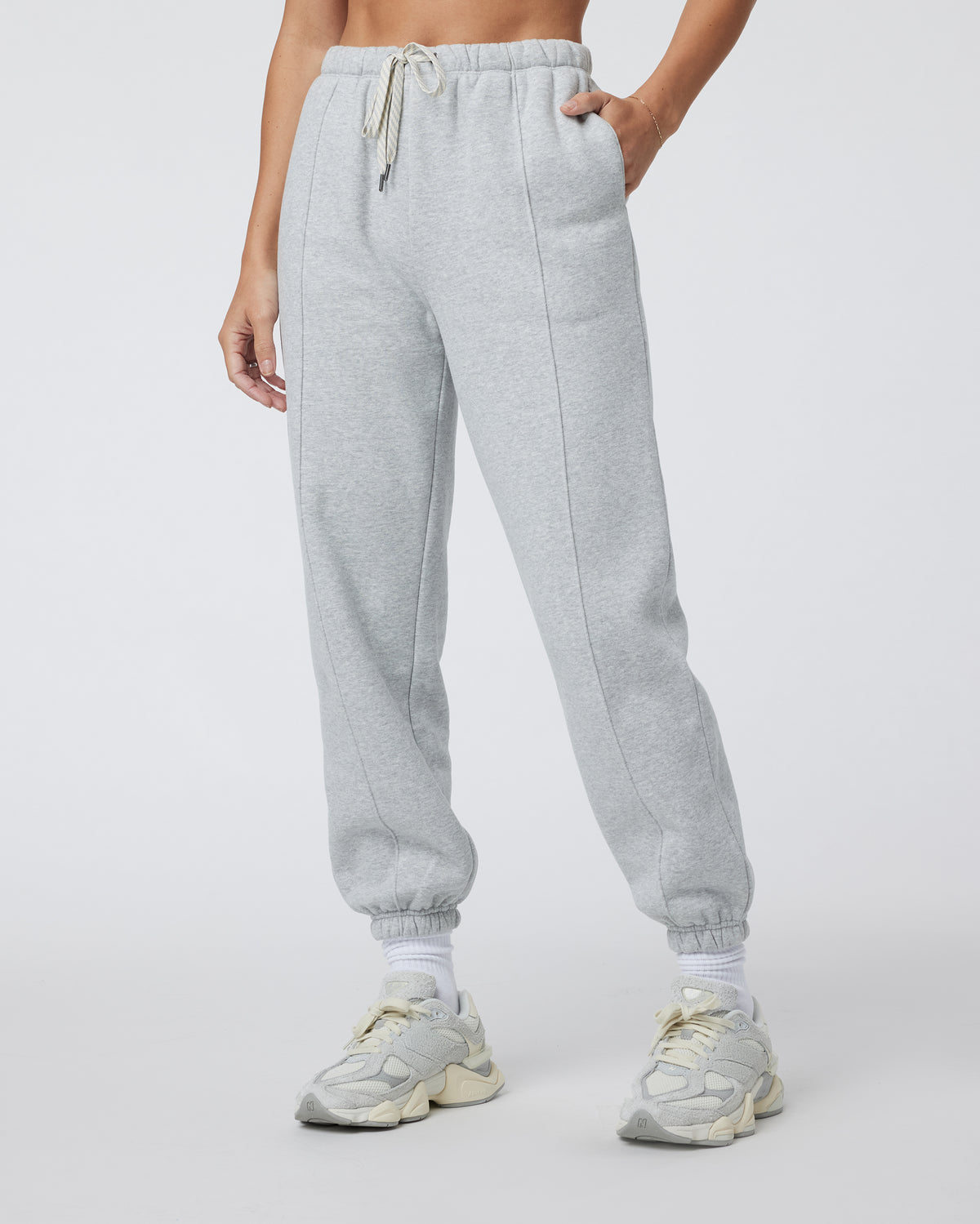 Restore Sweatpant Light Heather Grey Sweatpants | Vuori