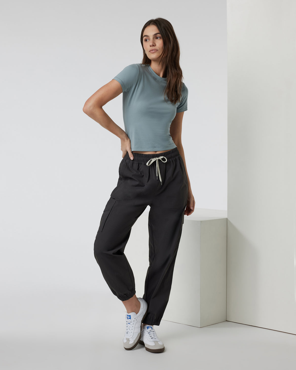 Birch Jogger Women's Vintage Black Utility Joggers | Vuori