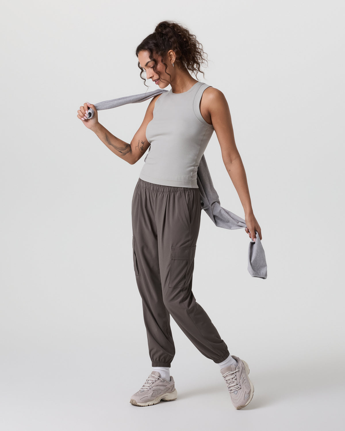 Villa Cargo Jogger Chia Lightweight Joggers | Vuori US