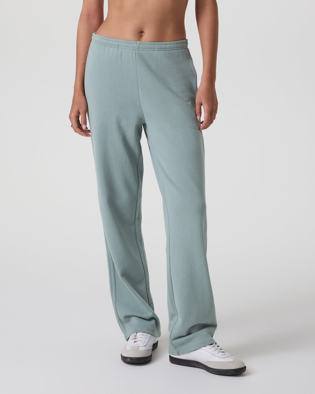 Sedona Straight Leg Sweatpant Mist | Vuori Clothing