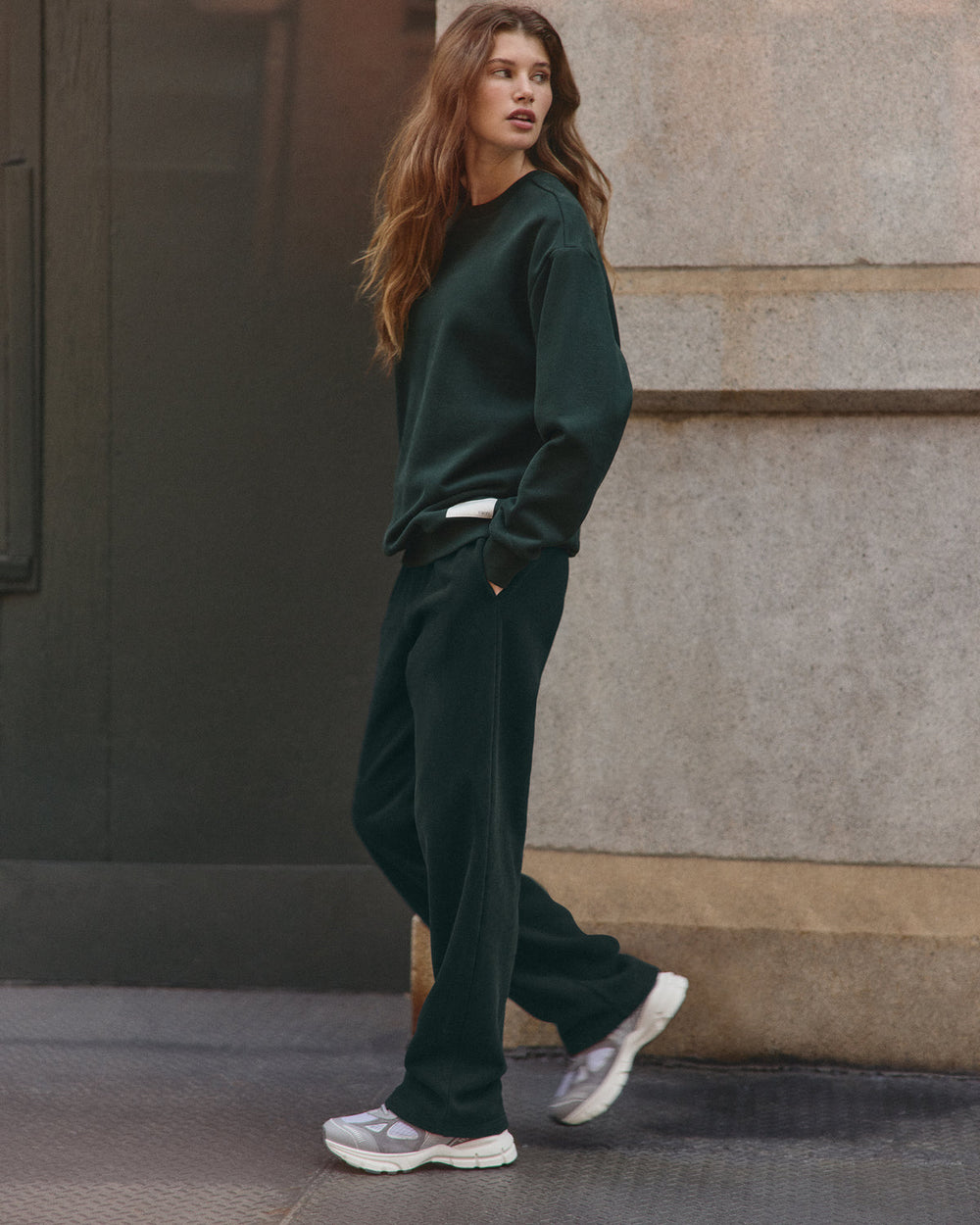 Restore Straight Leg Sweatpant Women's Evergreen Pants | Vuori Online