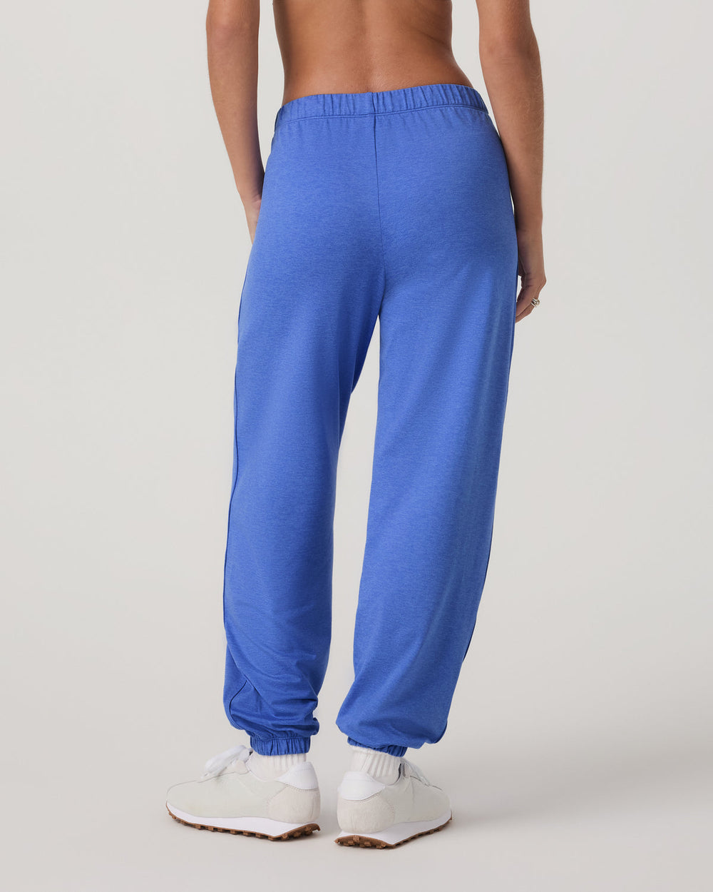 Halo Modern Sweatpant Women's Bright Iris Heather Pants | Vuori Outlet