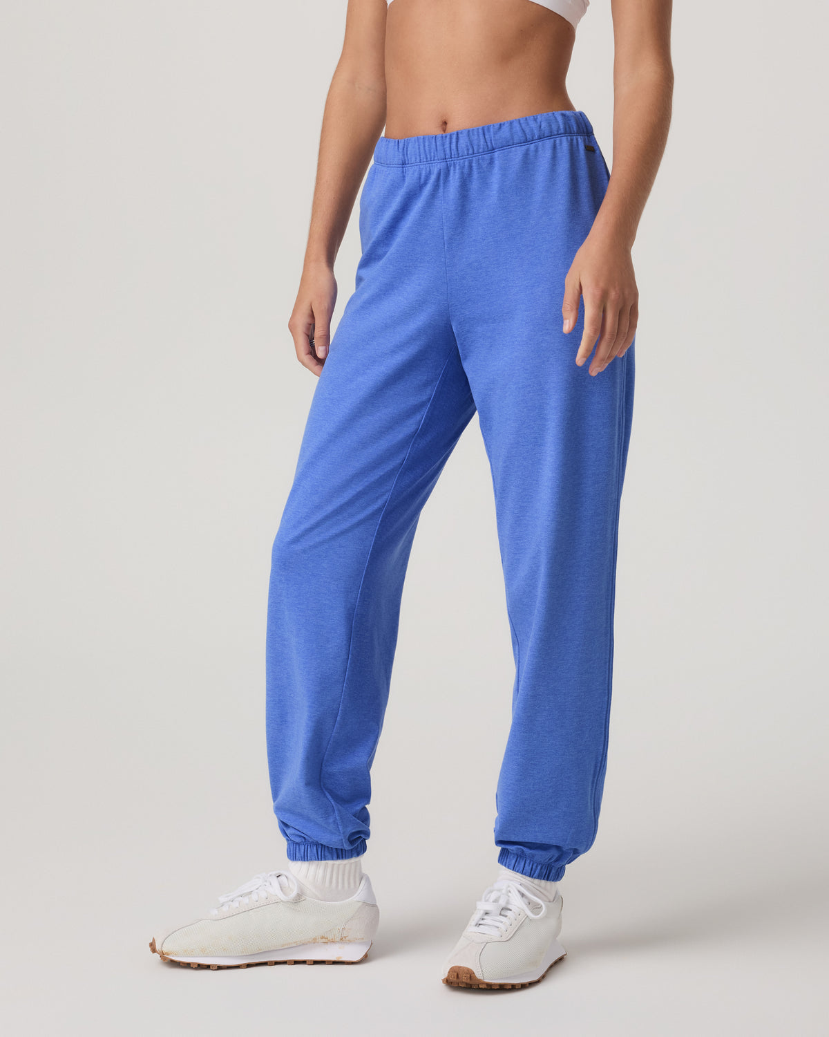 Halo Modern Sweatpant Women's Bright Iris Heather Pants | Vuori Outlet